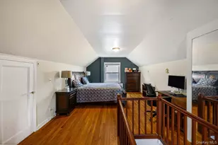 1031 Theodora St, Franklin Square, NY 11010 - Photo 11