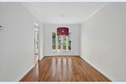 9 Eldridge Place, Glen Cove, NY 11542 - Photo 15