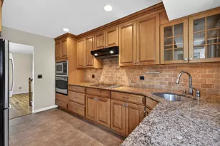 9 Eldridge Pl, Glen Cove, NY 11542 - Photo 21