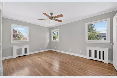 9 Eldridge Place, Glen Cove, NY 11542 - Photo 29