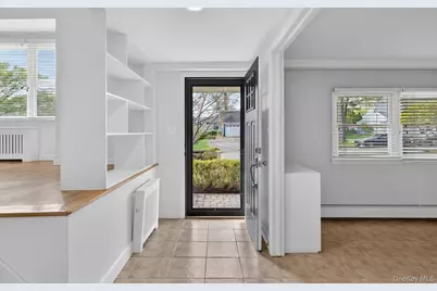 9 Eldridge Place, Glen Cove, NY 11542 - Photo 11