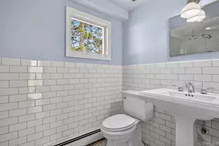 9 Eldridge Pl, Glen Cove, NY 11542 - Photo 25