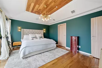 909 S 5th Street, Lindenhurst, NY 11757 - Photo 25