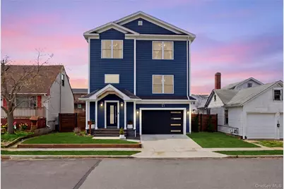 909 S 5th Street, Lindenhurst, NY 11757 - Photo 1
