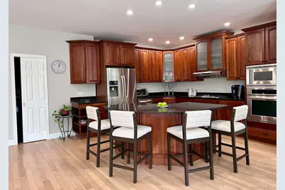 322 E Beech, Long Beach, NY 11561 - Photo 5