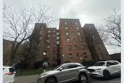 84-16 Elmhurst Avenue #5E, Elmhurst, NY 11373 - Photo 1