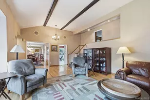 7 Carlton Ln, Rye Brook, NY 10573 - Photo 5