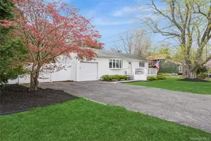 12 Long St, Lake Grove, NY 11755 - Photo 3
