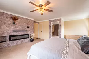 19 Milford Dr, Central Islip, NY 11722 - Photo 23