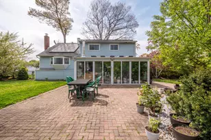 19 Milford Dr, Central Islip, NY 11722 - Photo 41