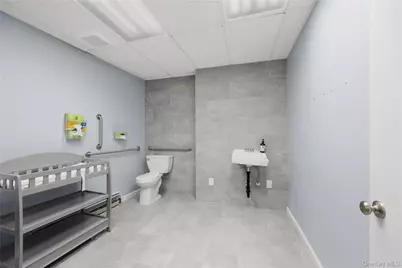86 Maple Avenue, New City, NY 10956 - Photo 15