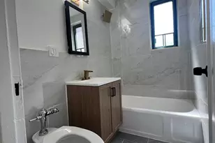 1503 Metropolitan, Bronx, NY 10462 - Photo 7