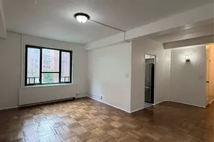1503 Metropolitan, Bronx, NY 10462 - Photo 3
