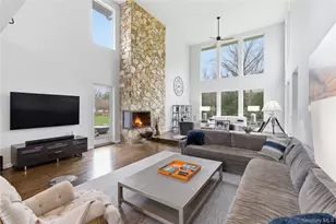 80 Wildwood Dr, Syosset, NY 11791 - Photo 7