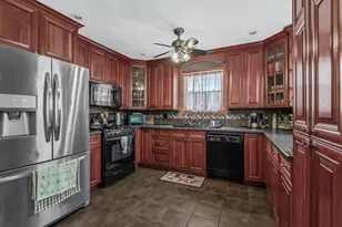 94-32 108th Ave, Ozone Park, NY 11417 - Photo 11