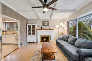 5 Washington Ave, East Islip, NY 11730 - Photo 5