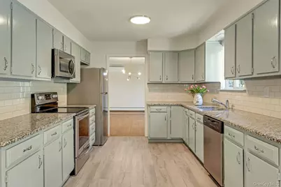 68 Lake Shore Drive, South Salem, NY 10590 - Photo 13