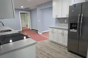 37 Linden Ln, Shirley, NY 11967 - Photo 13