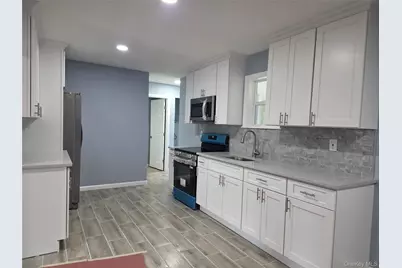 37 Linden Lane, Shirley, NY 11967 - Photo 5