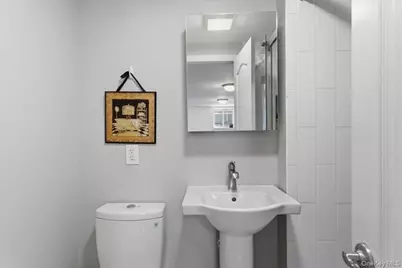 3 Cottage Grove Avenue, Thornwood, NY 10594 - Photo 17