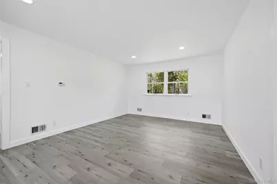 62 Margaret Drive, Coram, NY 11727 - Photo 13