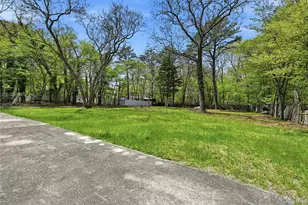 62 Margaret Dr, Coram, NY 11727 - Photo 25