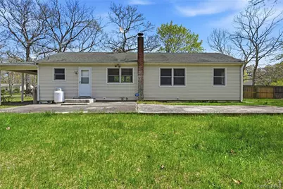 62 Margaret Drive, Coram, NY 11727 - Photo 27