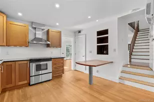 11 Wyndham Rd, Scarsdale, NY 10583 - Photo 17