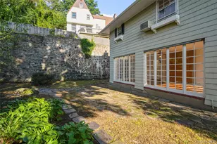 11 Wyndham Rd, Scarsdale, NY 10583 - Photo 29