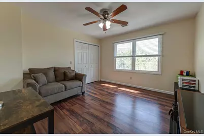 69 Chimney Lane, Levittown, NY 11756 - Photo 11