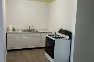 3121 Middletown Rd, Bronx, NY 10461 - Photo 13