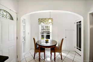 2042 Bogart Ave, Bronx, NY 10462 - Photo 11