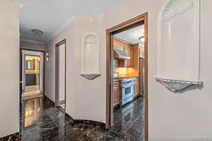 166-25 Powells Cove Blvd, Whitestone, NY 11357 - Photo 35