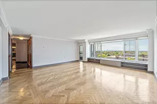 166-25 Powells Cove Blvd, Whitestone, NY 11357 - Photo 21