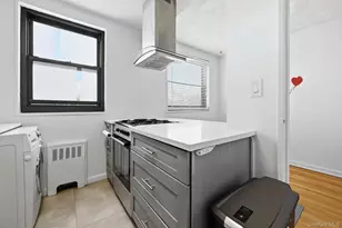 15-43 160th St, Whitestone, NY 11357 - Photo 5
