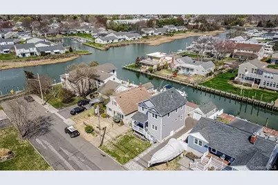 25 Cape Road, Amityville, NY 11701 - Photo 27