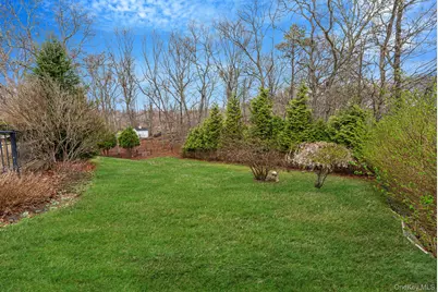 17 Holmes Avenue, Eastport, NY 11941 - Photo 41