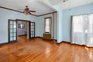 103 Rochelle St, Bronx, NY 10464 - Photo 3