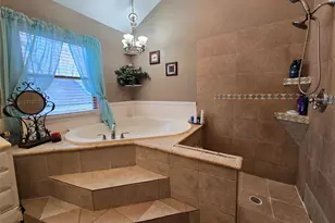 522 Rowlinson Dr, Shirley, NY 11967 - Photo 31