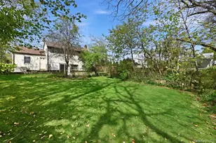 49 Forrest Pl, Amityville, NY 11701 - Photo 29
