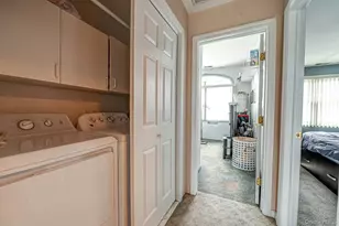 15 S Country Cmn, West Islip, NY 11795 - Photo 15