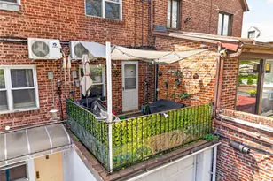 62-07 Alderton St, Rego Park, NY 11374 - Photo 23