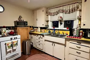 35 Spring St, Goshen, NY 10924 - Photo 9