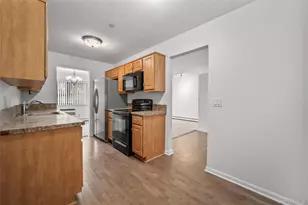 24 Carhart Ave, White Plains, NY 10605 - Photo 13