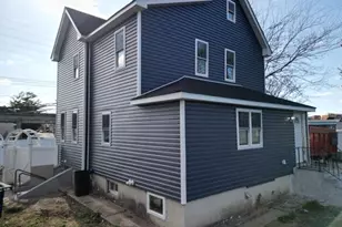 21 Randall Ave, Lynbrook, NY 11563 - Photo 5