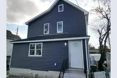 21 Randall Avenue, Lynbrook, NY 11563 - Photo 1