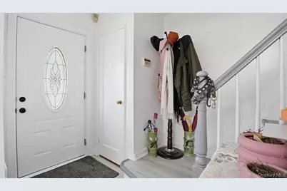 1608 Arkansas Drive, Valley Stream, NY 11580 - Photo 3