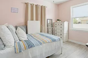 1608 Arkansas Dr, Valley Stream, NY 11580 - Photo 9