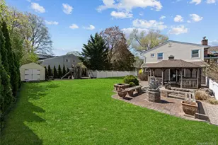 12 Mansfield Ln S, East Northport, NY 11731 - Photo 9