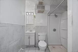 512 Warburton Ave, Yonkers, NY 10701 - Photo 25